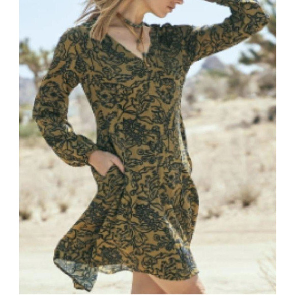 PERUVIAN CONNECTION Mini Dress Brown Blue Floral Puff Sleeve Boho - Picture 3 of 13